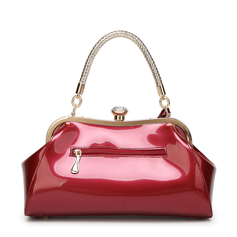 Women's Fashion Diamond Patent Leather Generous Bride Shoulder Bags