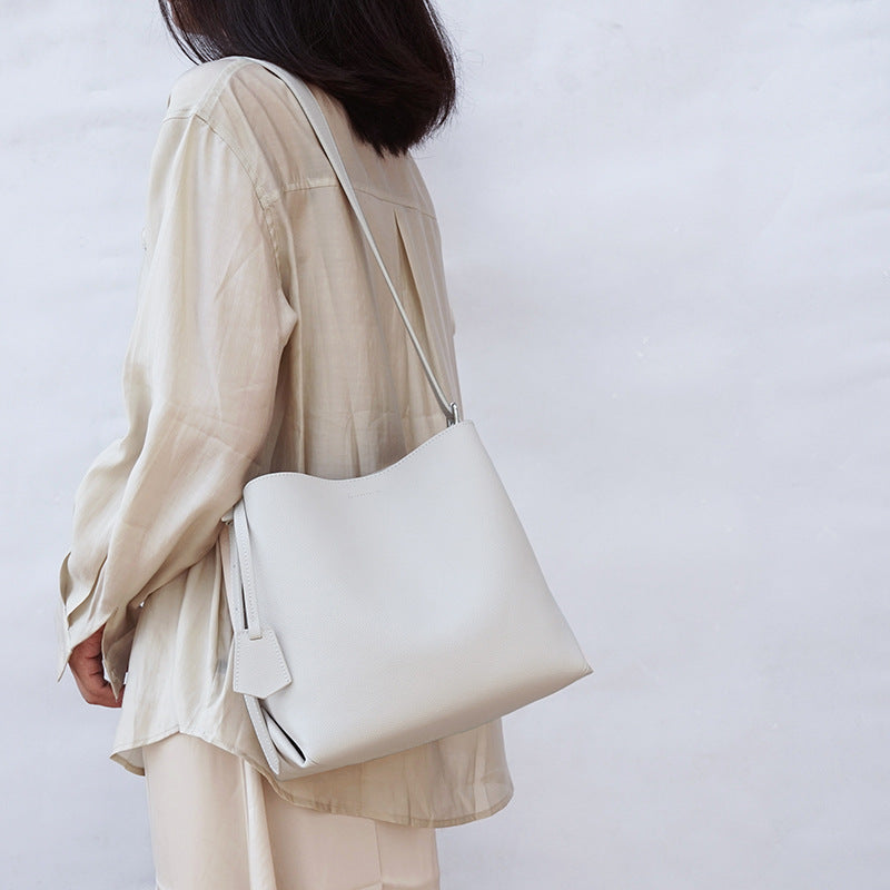 Women's Genuine Leather Cowhide Simple Commuter Elegant Shoulder Bags