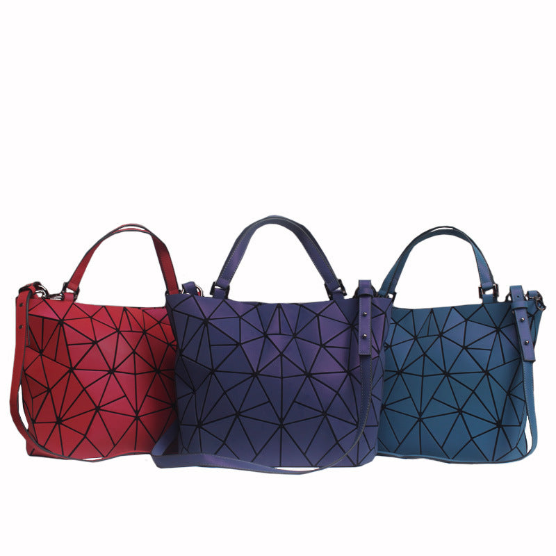 Women's Luminous Rhombus Folding Deformation Magic Color Shoulder Bags