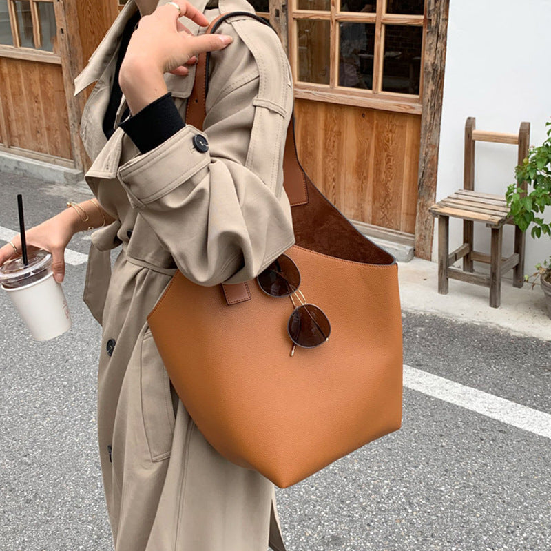 Women's Fashionable Korean Simple Large Capacity Tote Bags