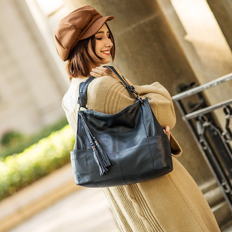 Women's Retro Tassel First Layer Cowhide Large Shoulder Bags