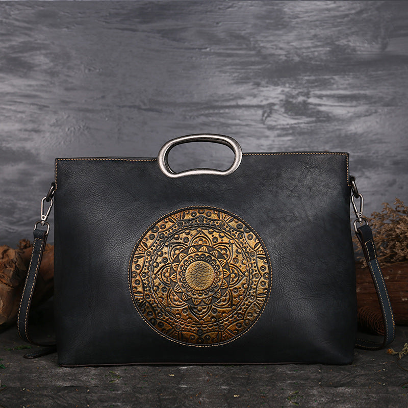 Women's Layer Cowhide Brushed Retro Large Capacity Shoulder Bags