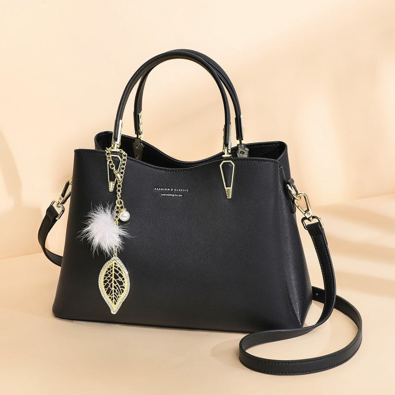 Women's Summer Cowhide Large Capacity Commuter Korean Handbags