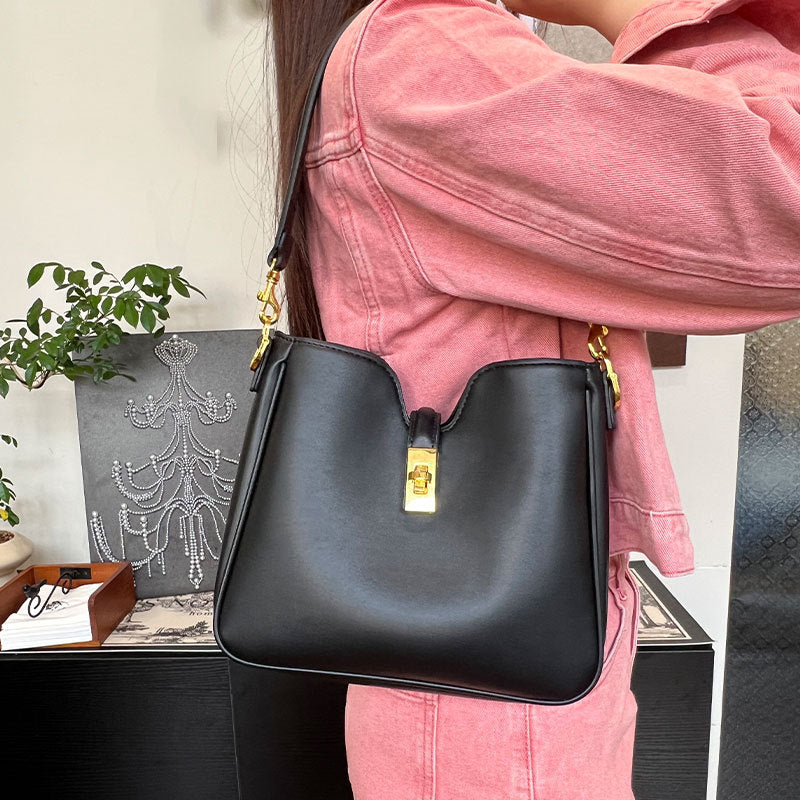 Women's Fashion Simple Commute Underarm Large Capacity Bags