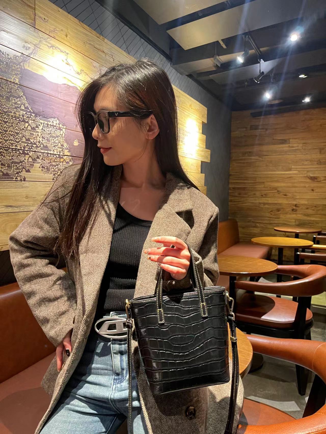 Leather Cowhide Crocodile Pattern Portable Genuine Bucket Bags