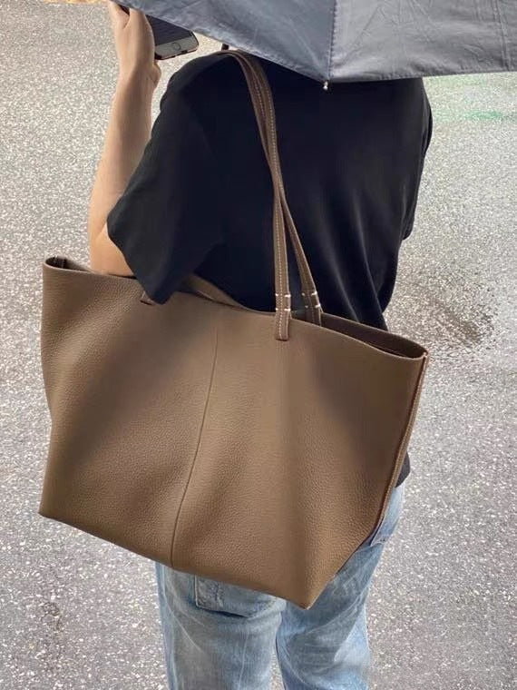 Women's Large First Layer Cowhide Capacity Commuter Tote Bags