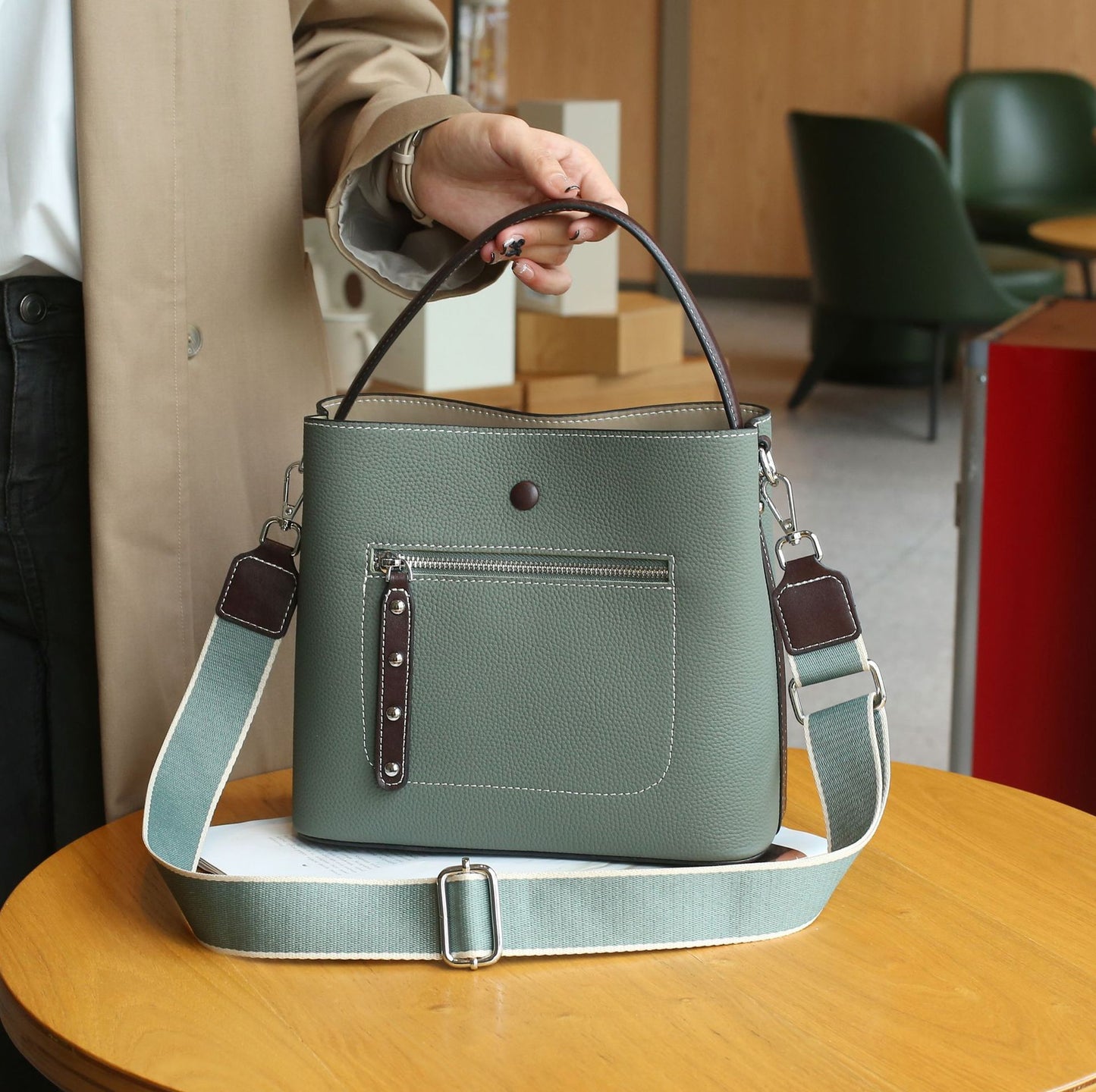 Women's First Layer Cowhide Lady's Fashion Large Shoulder Bags