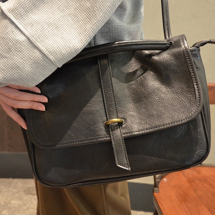 Women's Layer Vegetable Tanning Leather Niche Retro Commuter Crossbody Bags