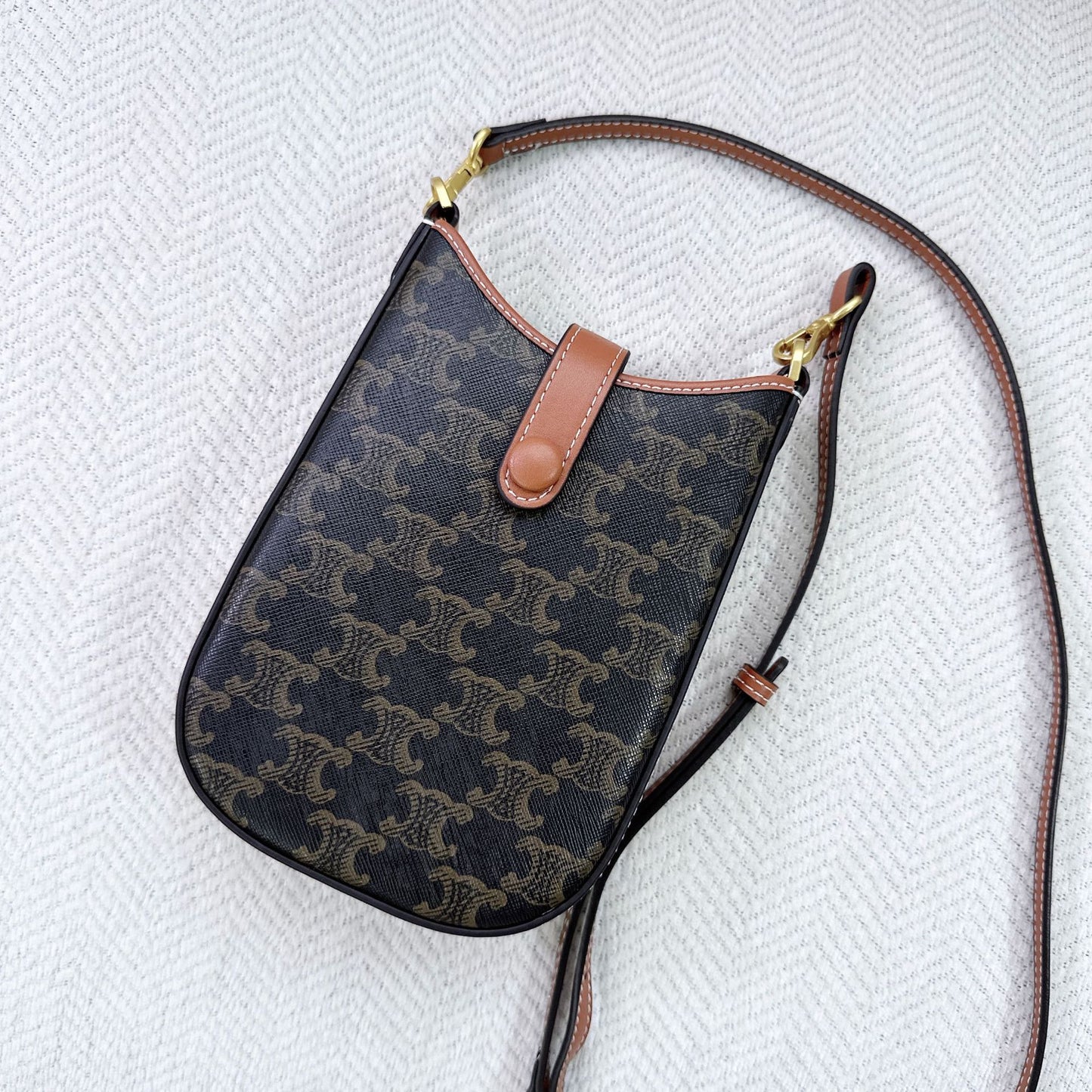 Genuine Leather Arc Mobile Fashion Single Phone Bags