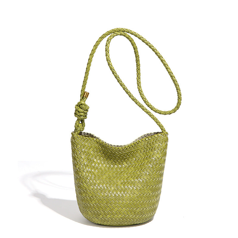 Women's French Style Retro Hand-woven Large Capacity Bucket Bags