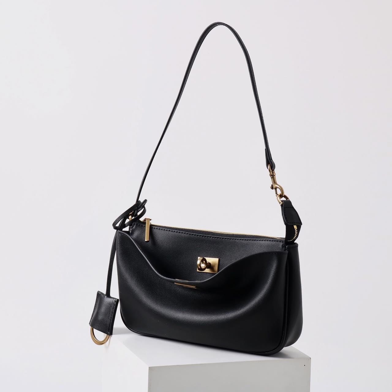 Women's First Layer Cattlehide Leather Fashion Advanced Shoulder Bags