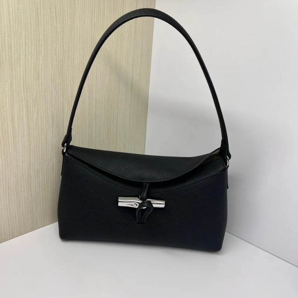 Women's Cool Charming Series Versatile Underarm Crossbody Bags