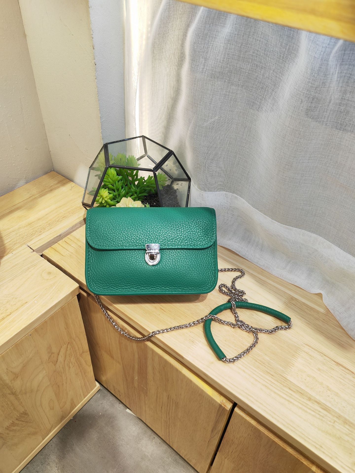 Women's Lychee Pattern Fashion Top Layer Cowhide Shoulder Bags