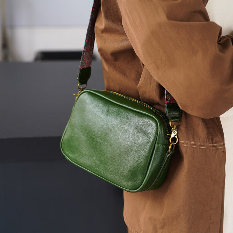 Women's Leather Simple Artistic Retro Personality Trend Crossbody Bags