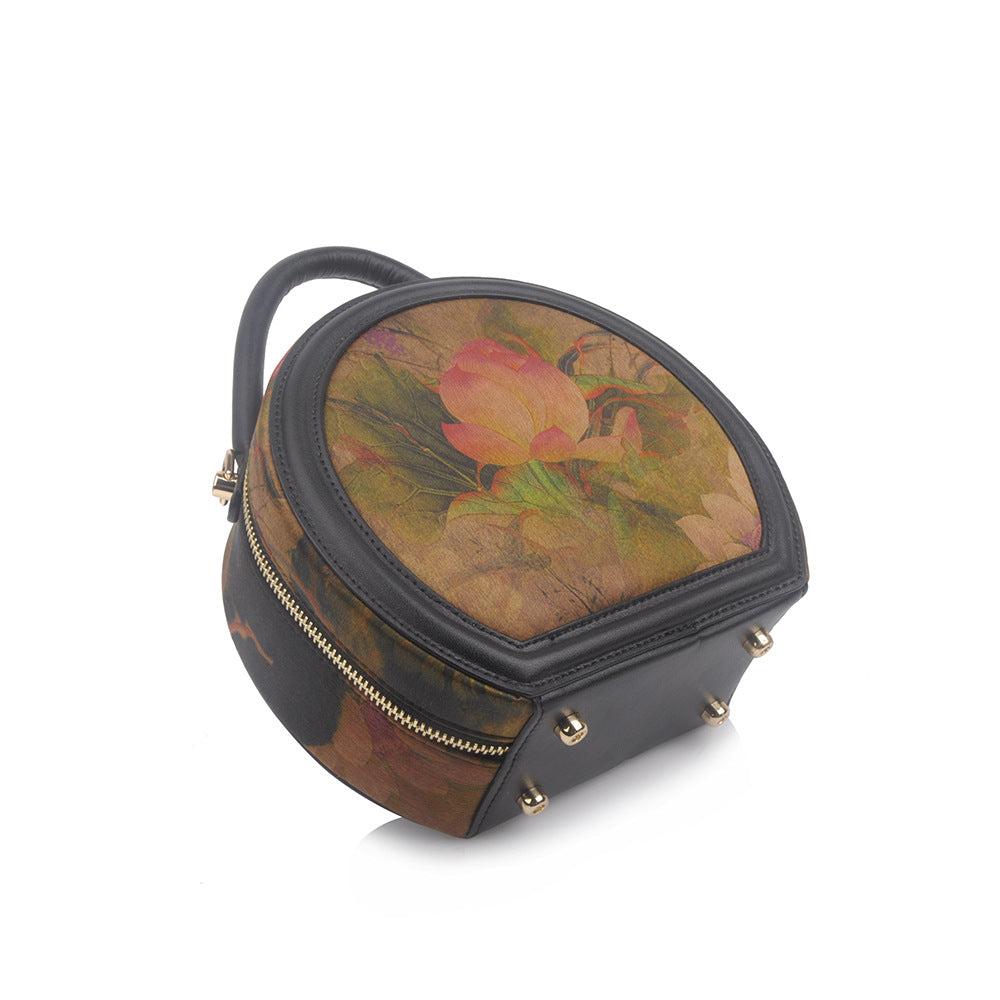 Women's Yarn National Style Mother Round Pie Bags