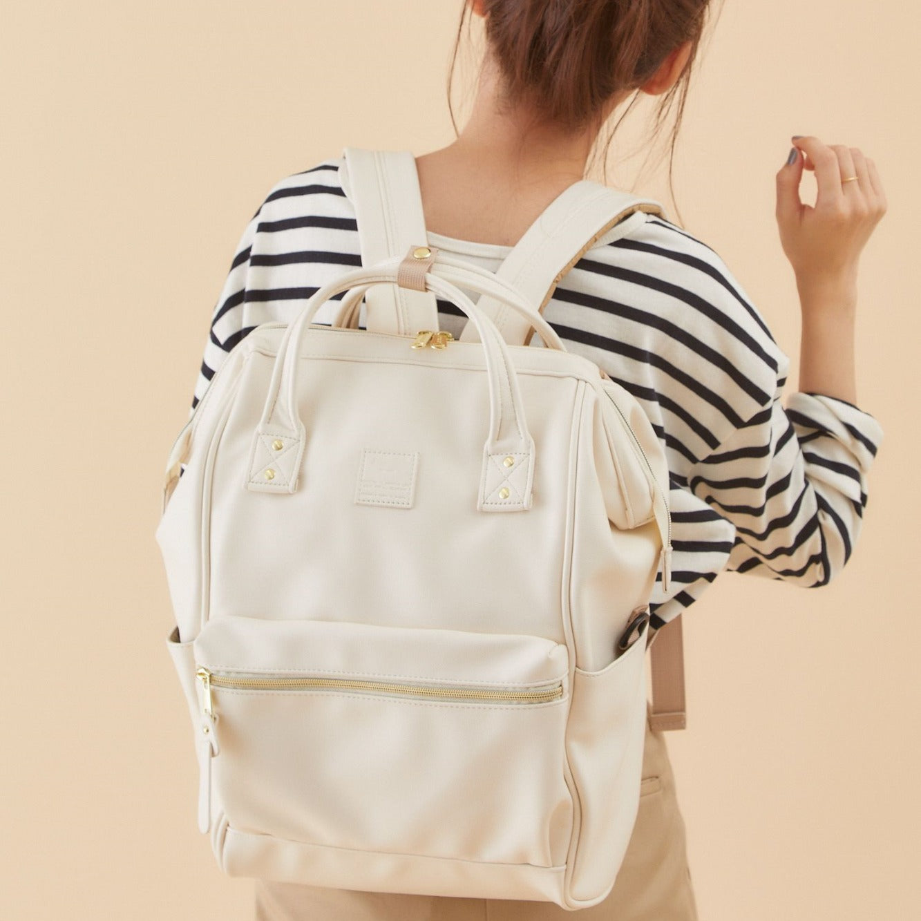 Beautiful Slouchy Frame Leather Female Ancient Backpacks