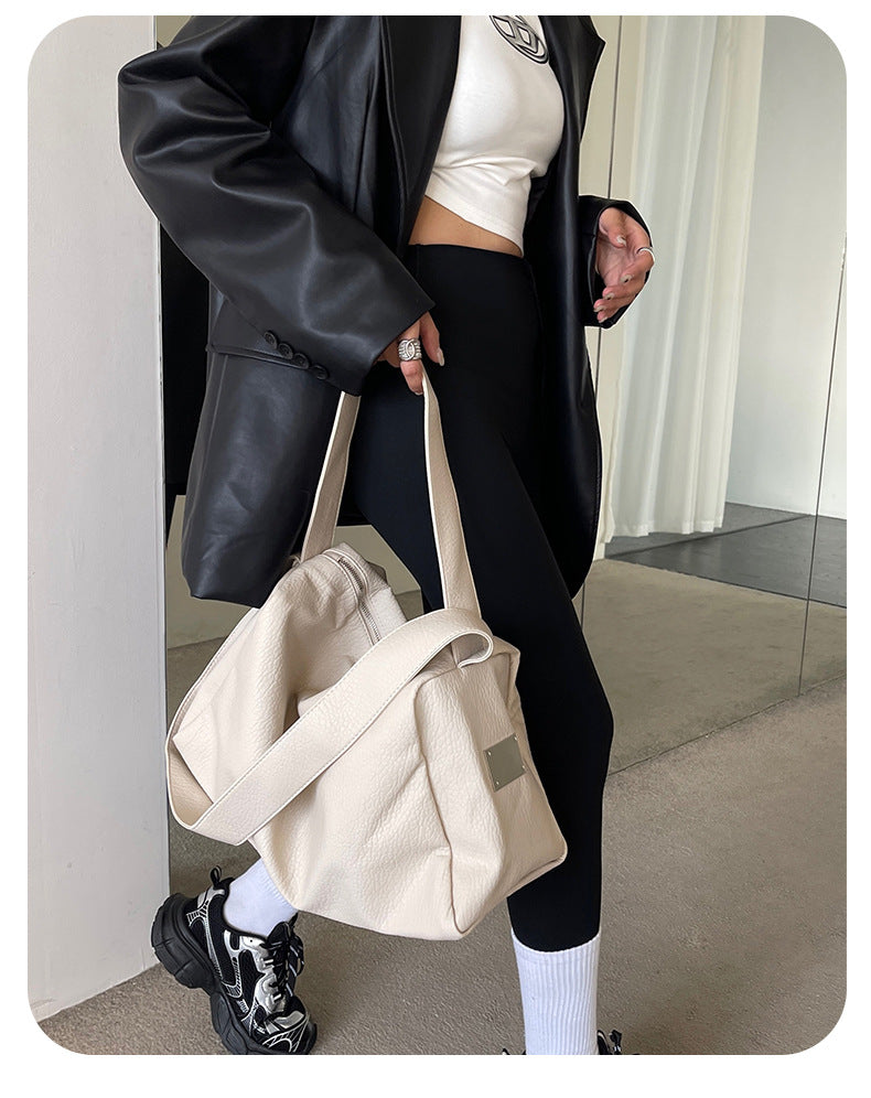 Women's Ge Large Capacity Texture Vintage Wide Shoulder Bags