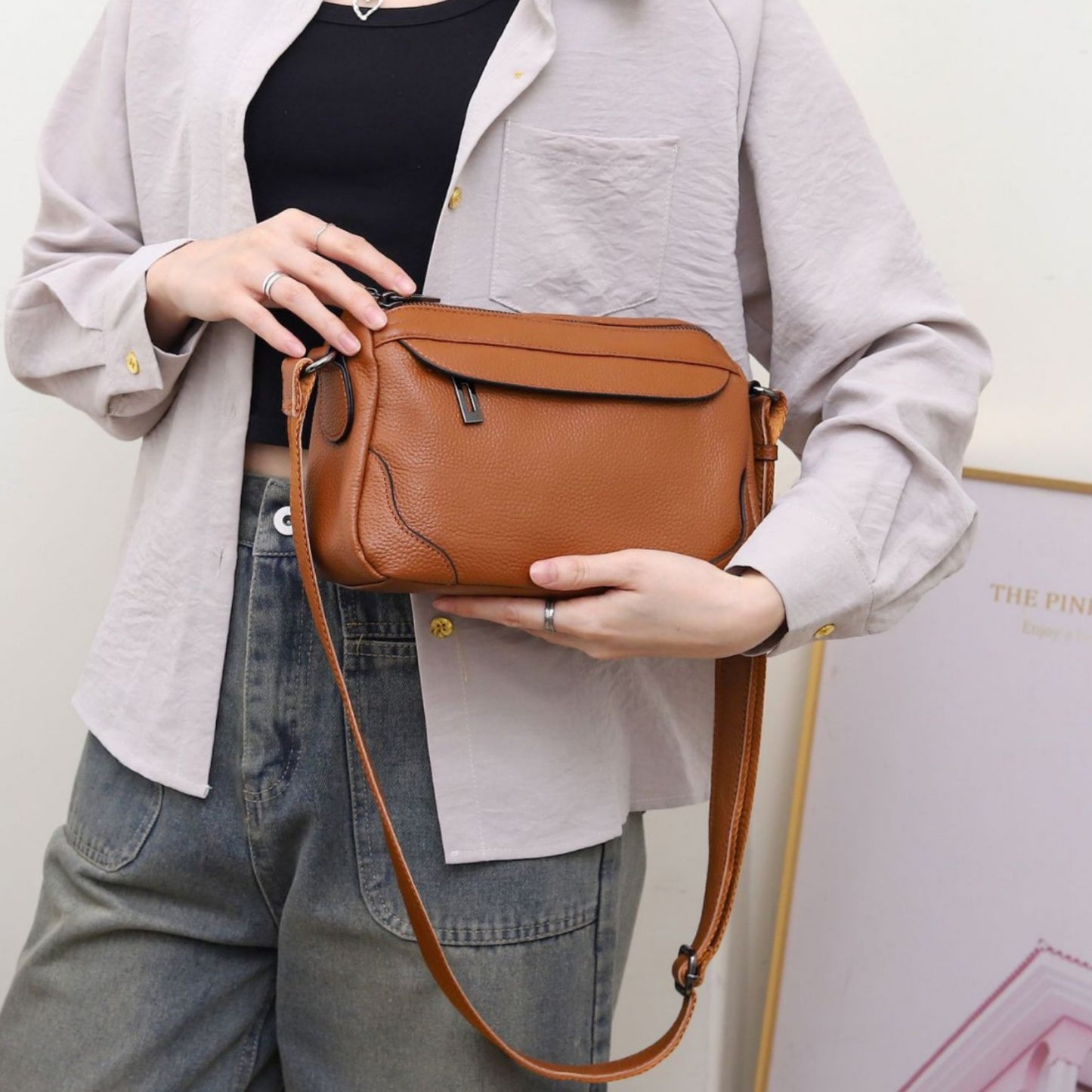 Women's Layer Cowhide Shell Popular Fashion Practical Bags
