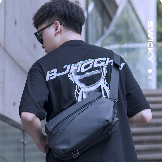 Women's & Men's & Magnetic Trendy Large Capacity Men's Chest Bags