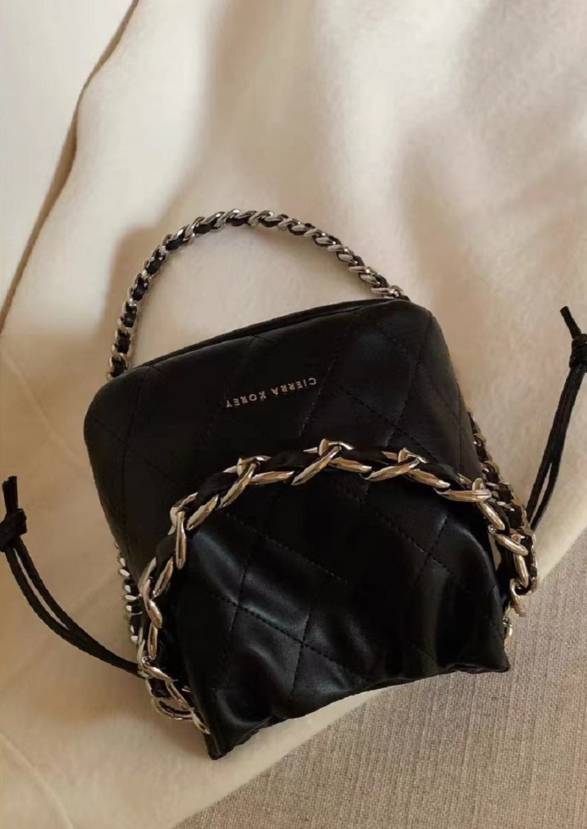 Women's Graceful Cool York Nocturne Chain Crossbody Bags