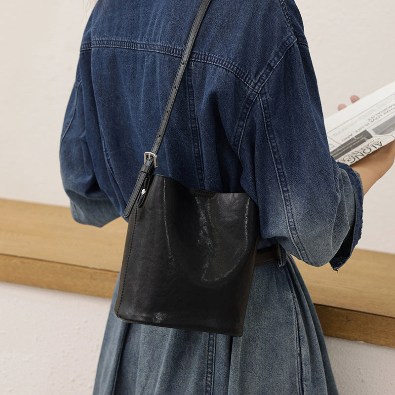 Women's Vegetable Tanning Leather Retro Trendy High-grade Crossbody Bags