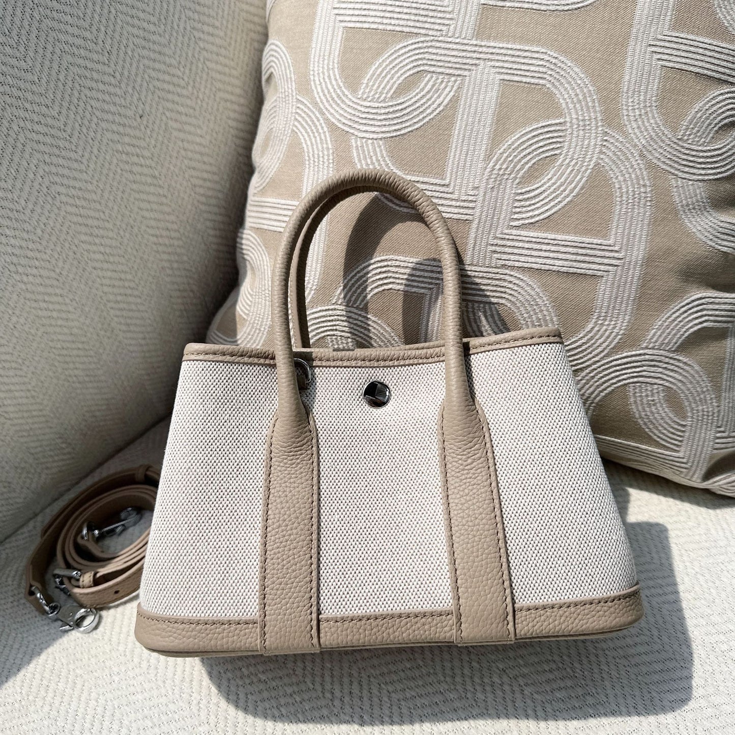 First Layer Cowhide Stitching Canvas Large Bucket Bags