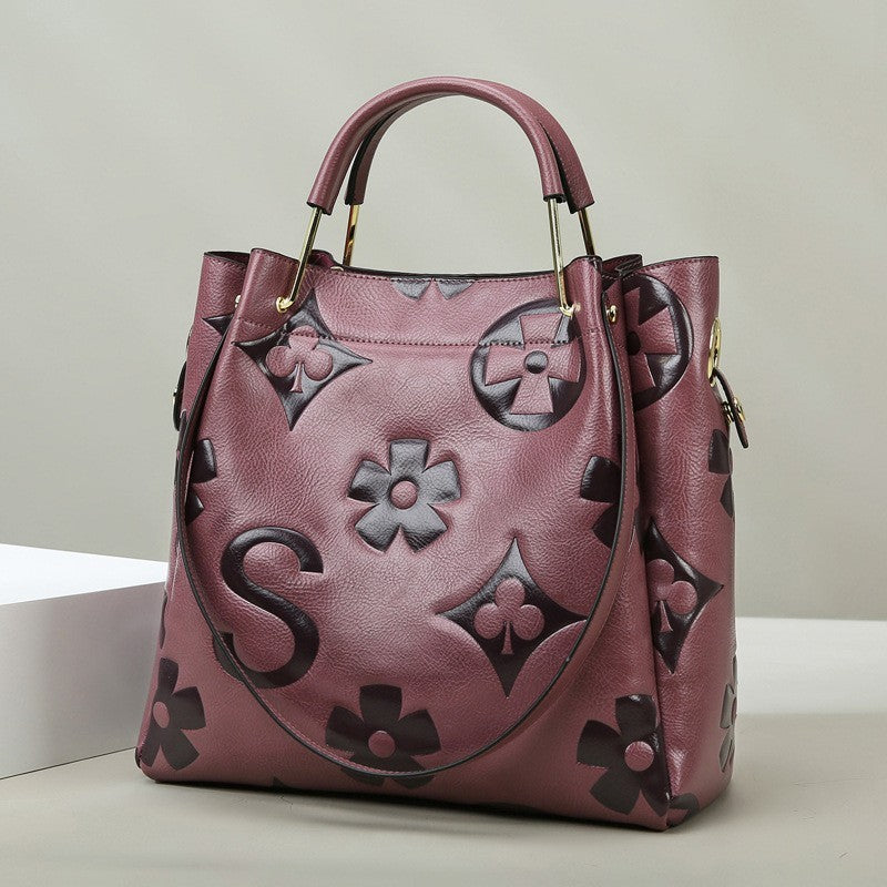 Women's Large Capacity High Sense Retro Embossing Bags