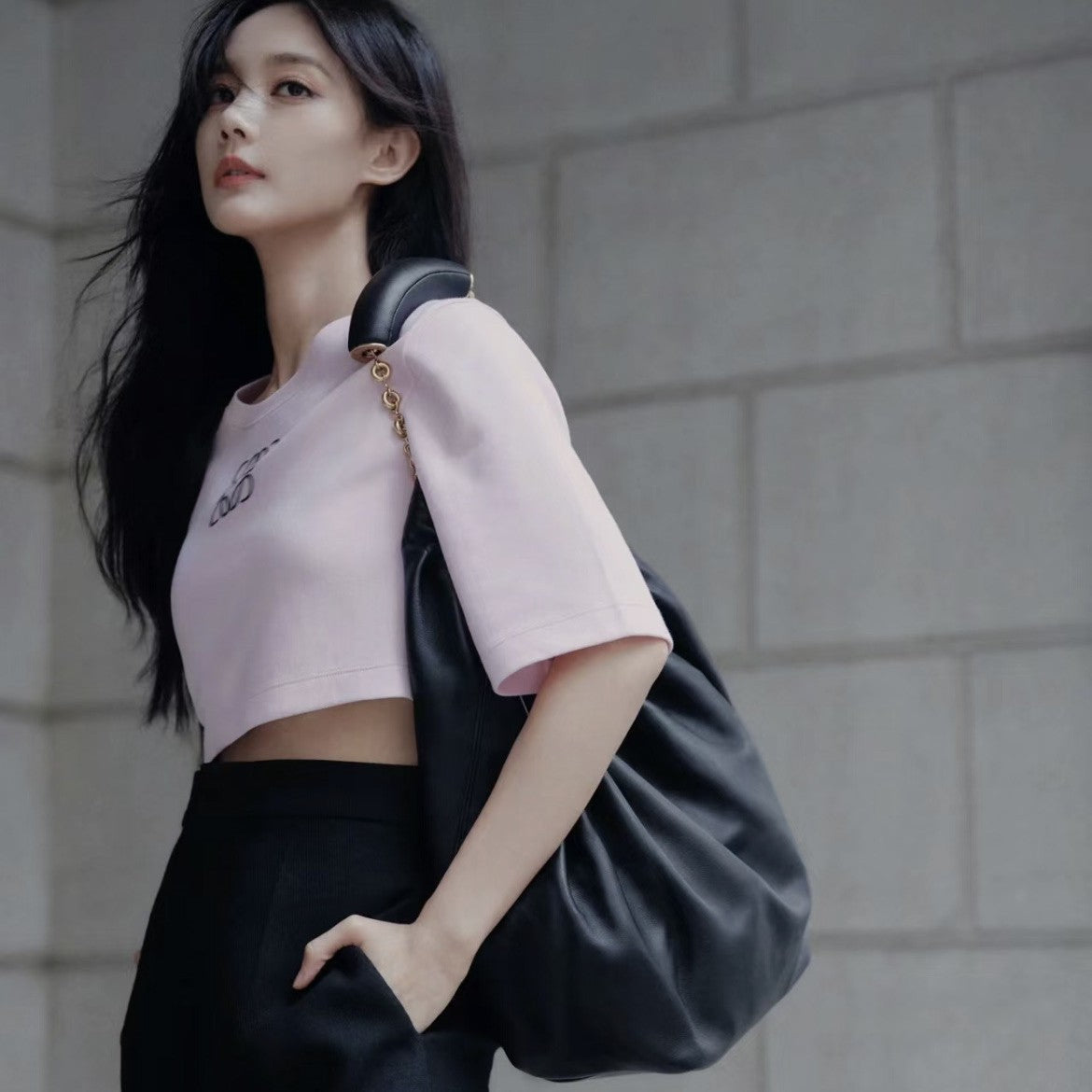 Pleated Soft Cowhide Underarm Chain Genuine Bucket Bags