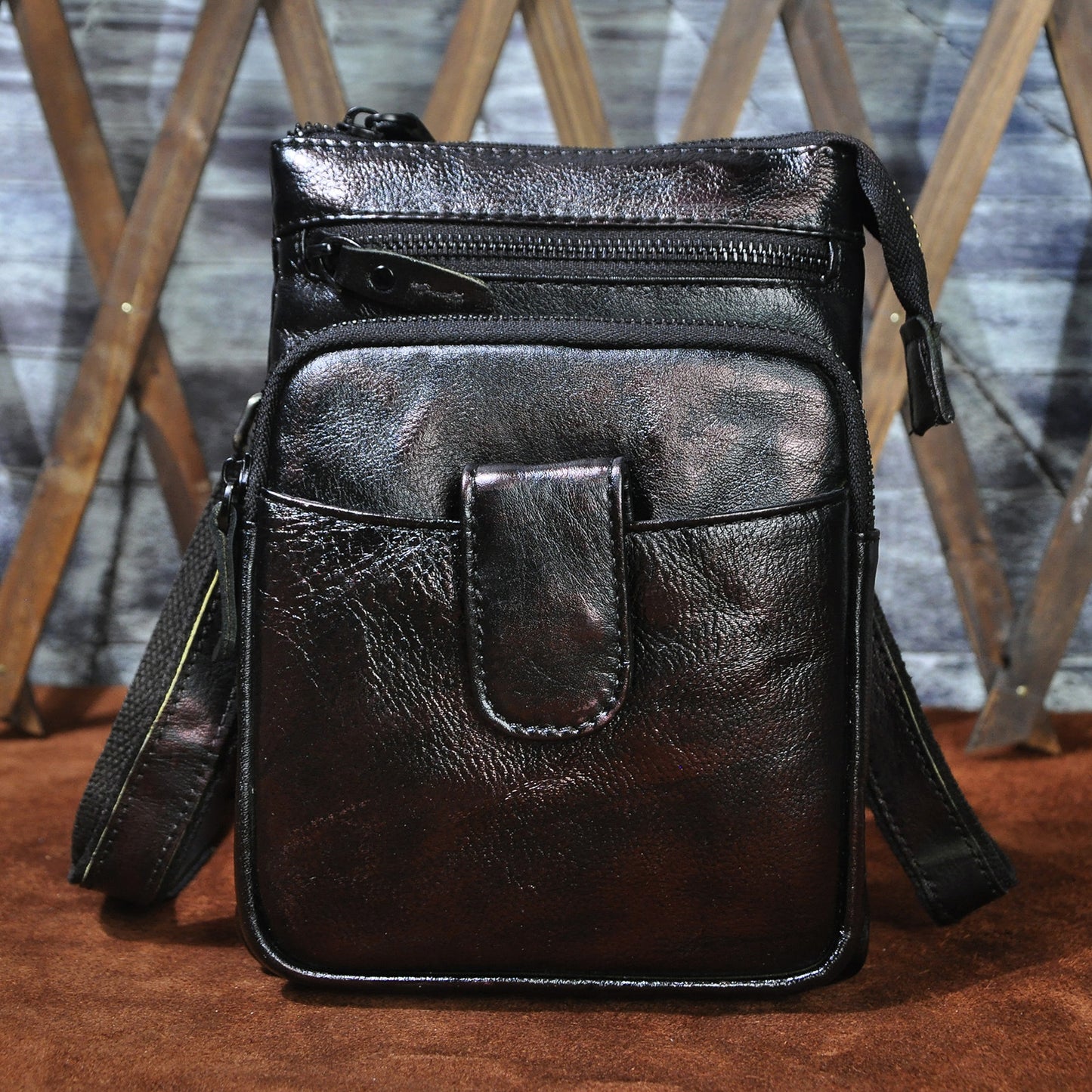 Men's Top Layer Oil Wax Skin Cowhide Retro Men's Chest Bags