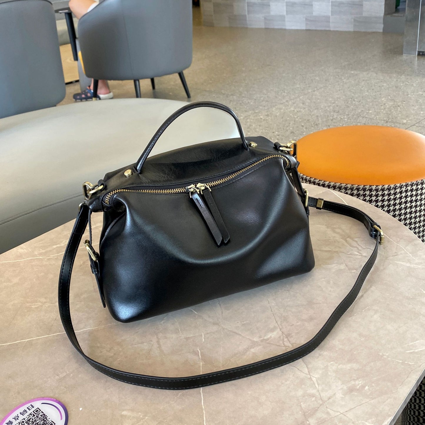 Women's Vegetable Tanned Leather Cowhide Minority Simple Zipper Dumpling Crossbody Bags