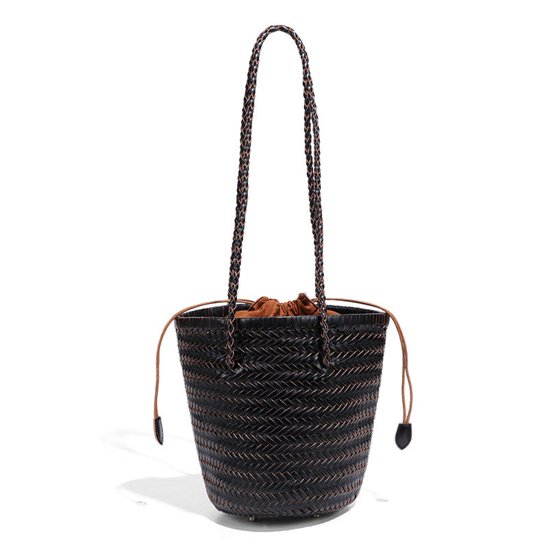 Retro First Layer Cowhide Hand-woven Single Niche Leather Bucket Bags