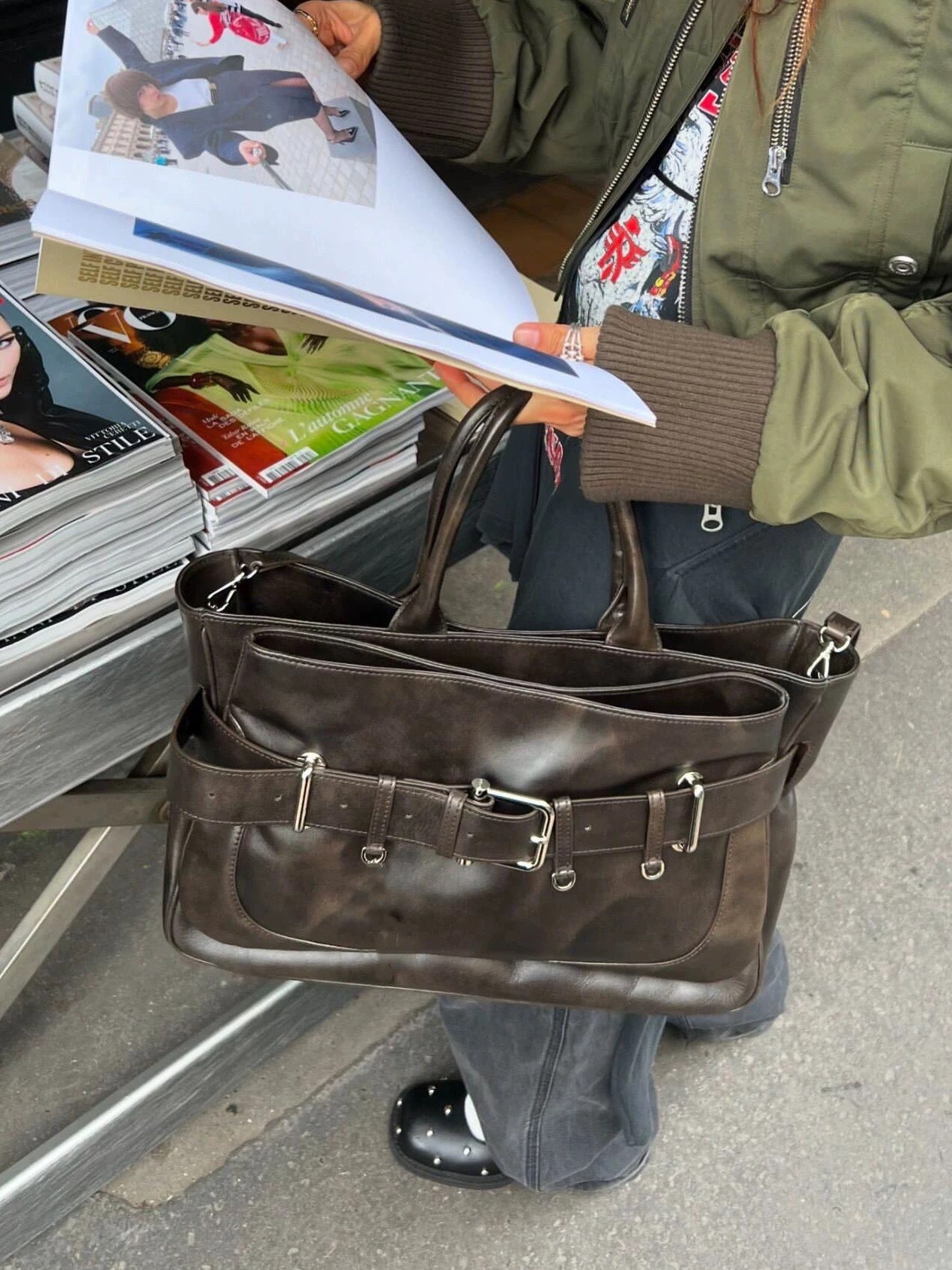 Innovative Elegant Retro Fashion Commute Design Tote Bags