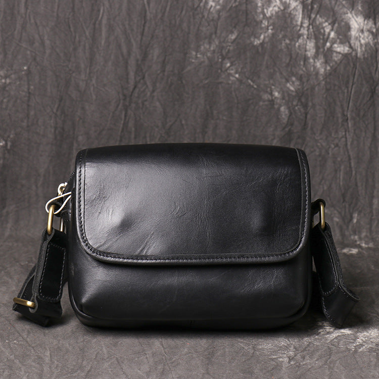 Women's & Men's & Retro Crazy Horse Leather Men's Shoulder Bags