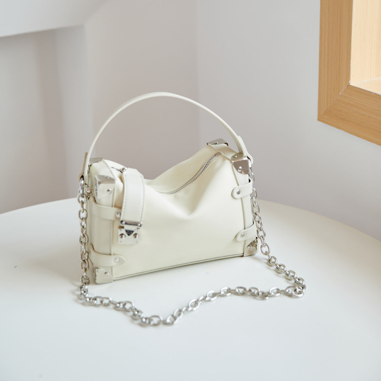 Women's Capacity Soft Leather Classic Style Chain Small Square Bags