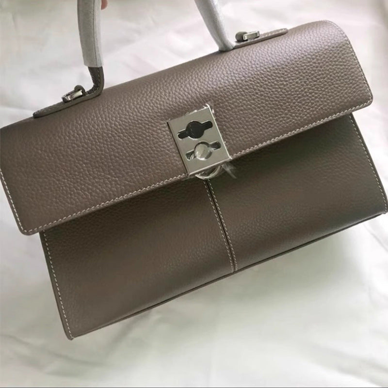 Light Luxury Size Portable Classic Cowhide Shoulder Bags