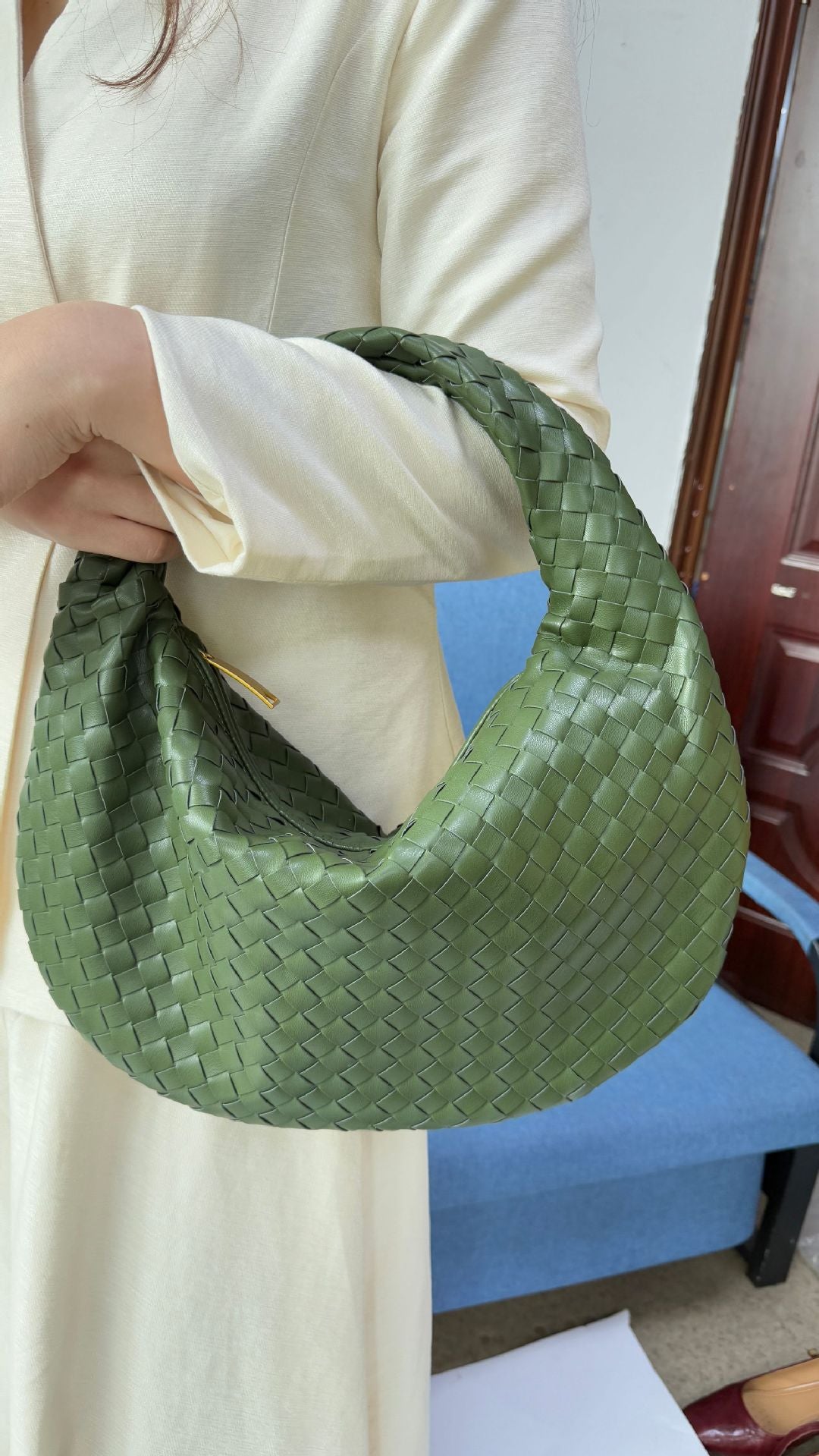 Women's High-grade Woven Stylish Underarm Large Capacity Tote Bags