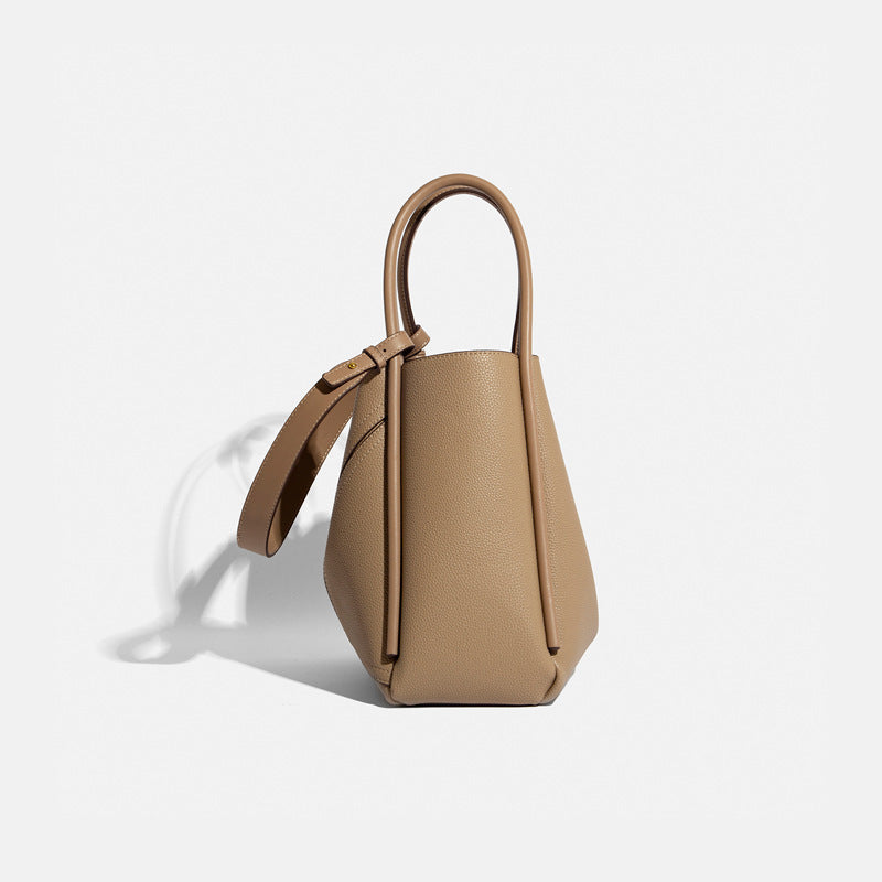 Women's Affordable Luxury Simple Stylish Good Texture Stitching Handbags