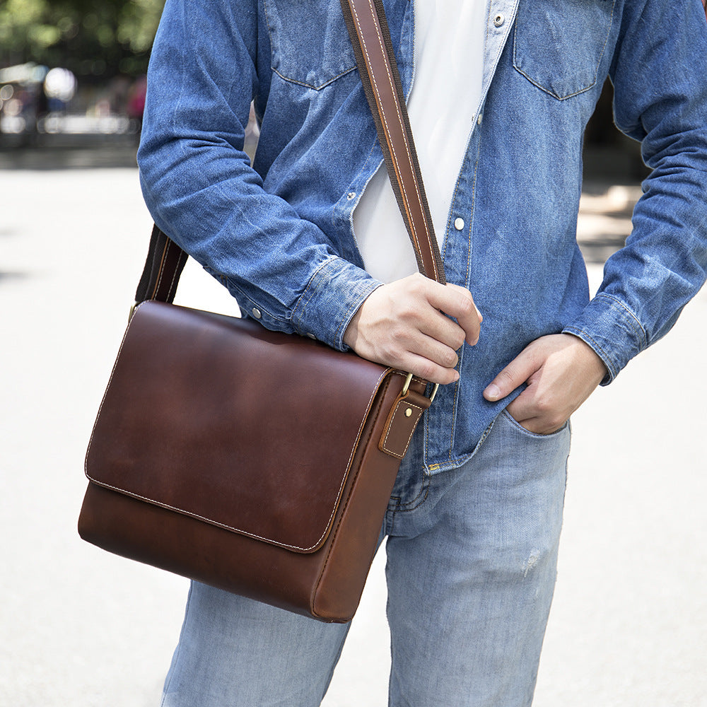 Men's Hand-held Retro Crazy Horse Leather Waterproof Bags