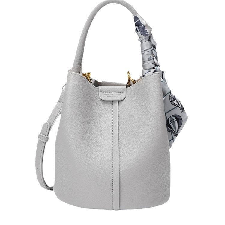 Women's Genuine Leather Niche Vegetable Basket Fashion Bucket Bags