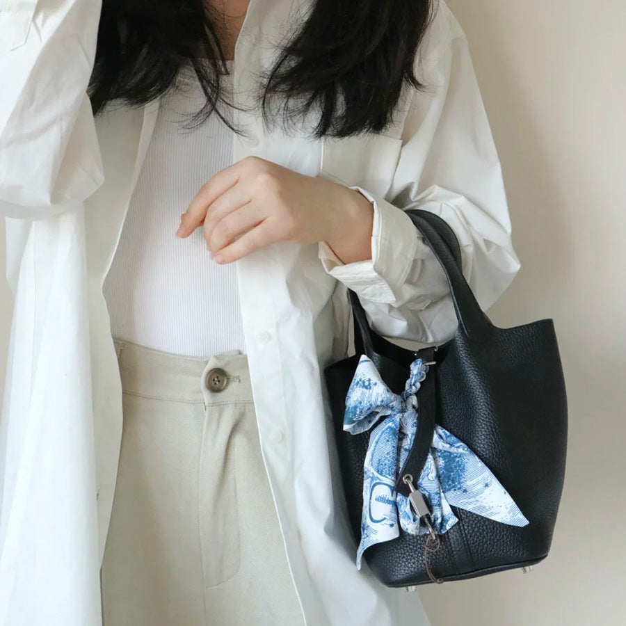 Women's Layer Cowhide Vegetable Basket Genuine Leather Commuting Bucket Bags