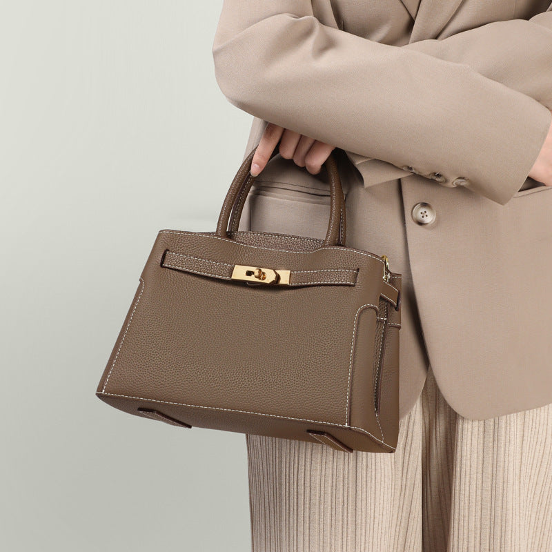 Women's Texture Special Interest Light Luxury Versatile Crossbody Bags