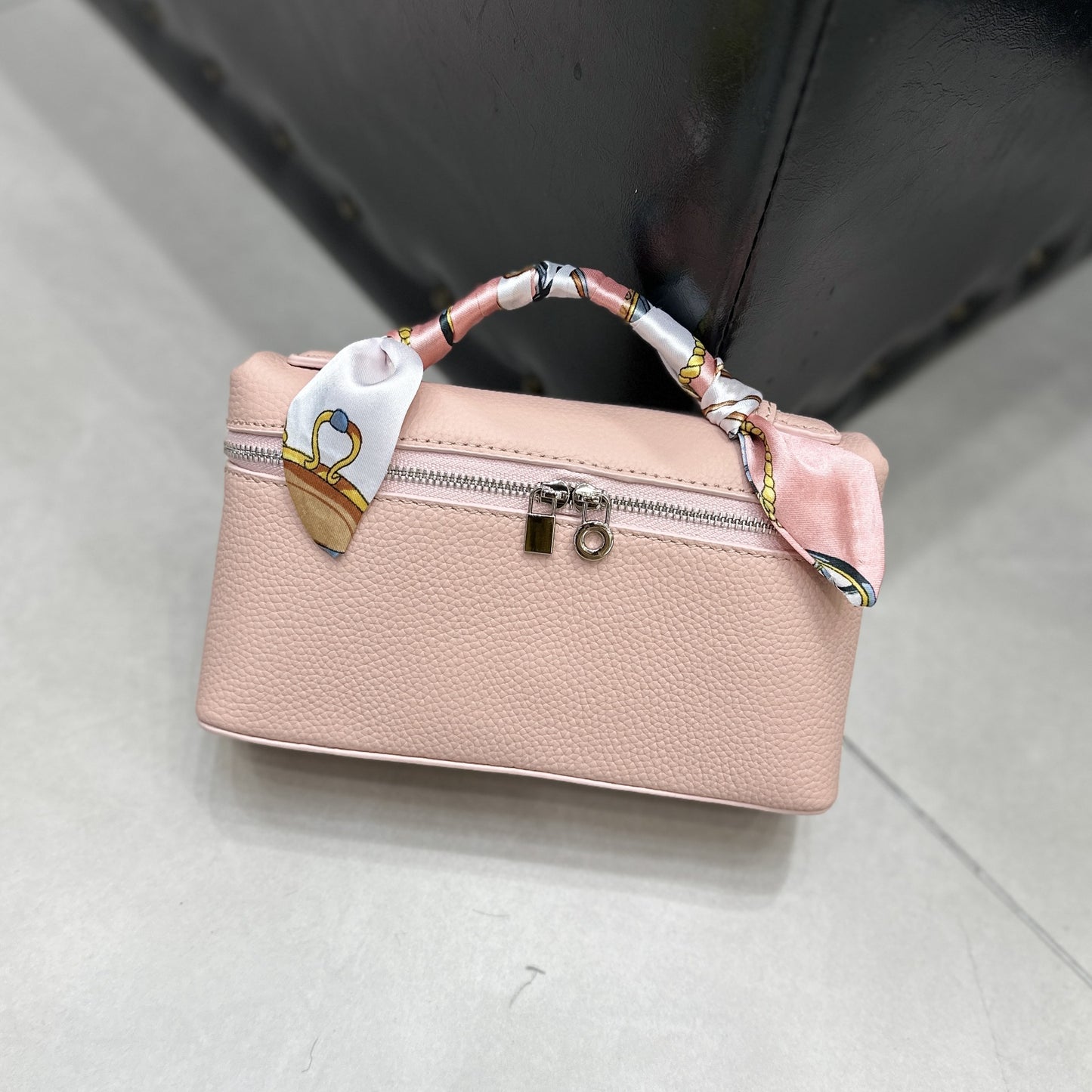 Women's Leather Commuter Motorcycle Retro Advanced Texture Shoulder Bags