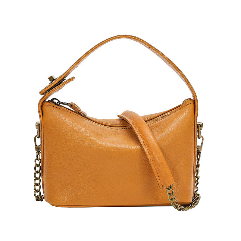 Women's Hand Twist Soft Vegetable Tanned Retro Crossbody Bags