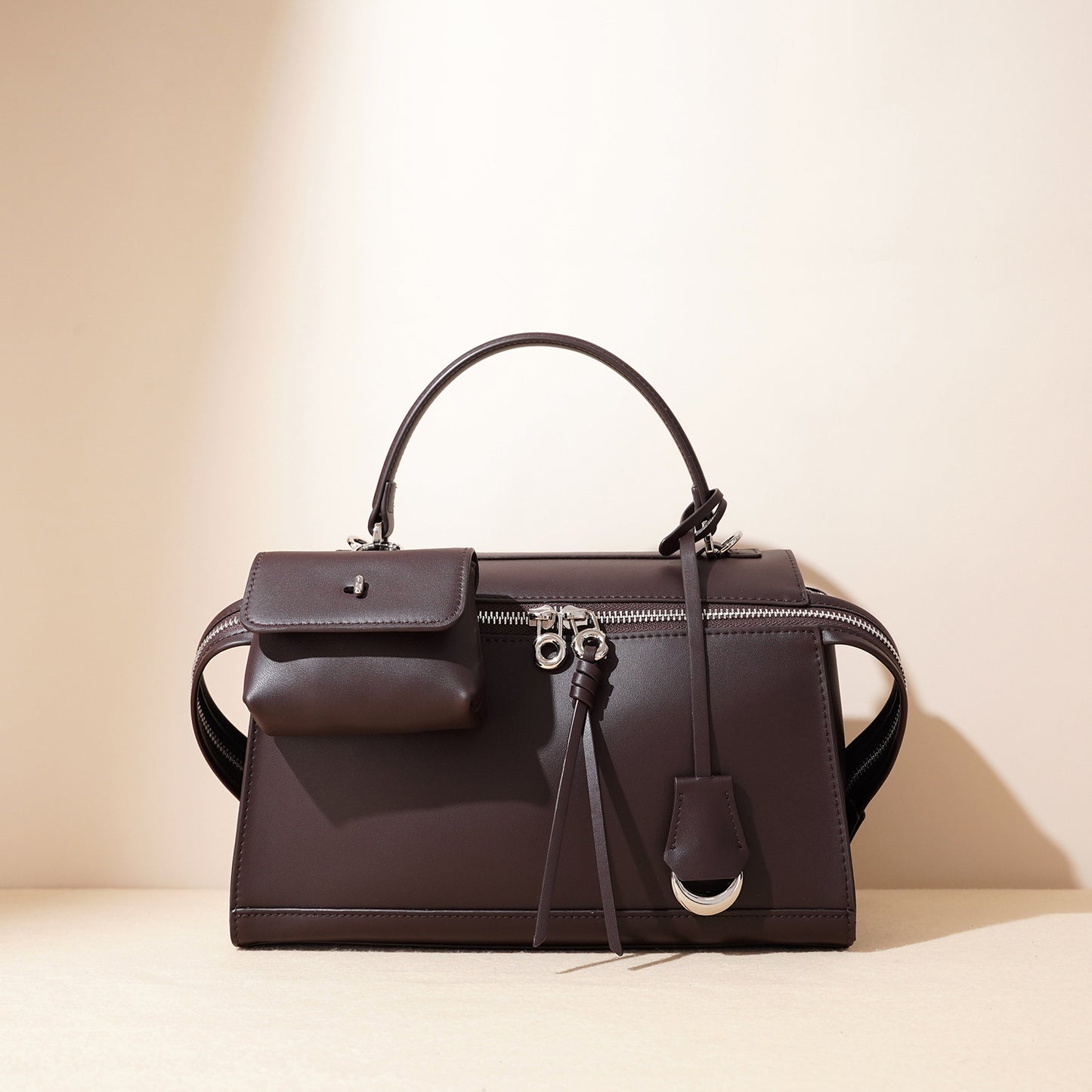 Women's High-grade Retro Document Cool Large Capacity Crossbody Bags