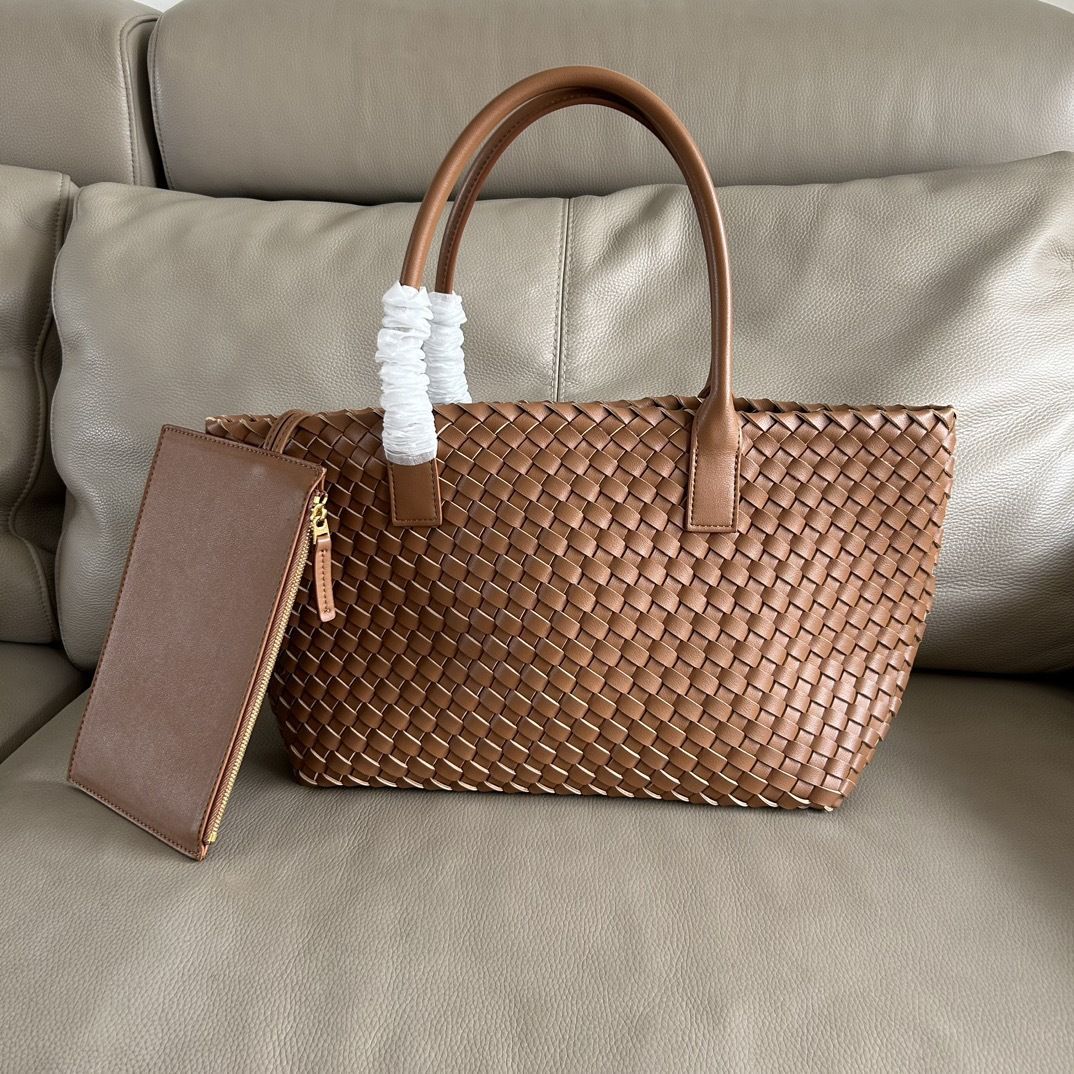 Women's Woven Fashion Shopping Large Capacity Mummy Handbags