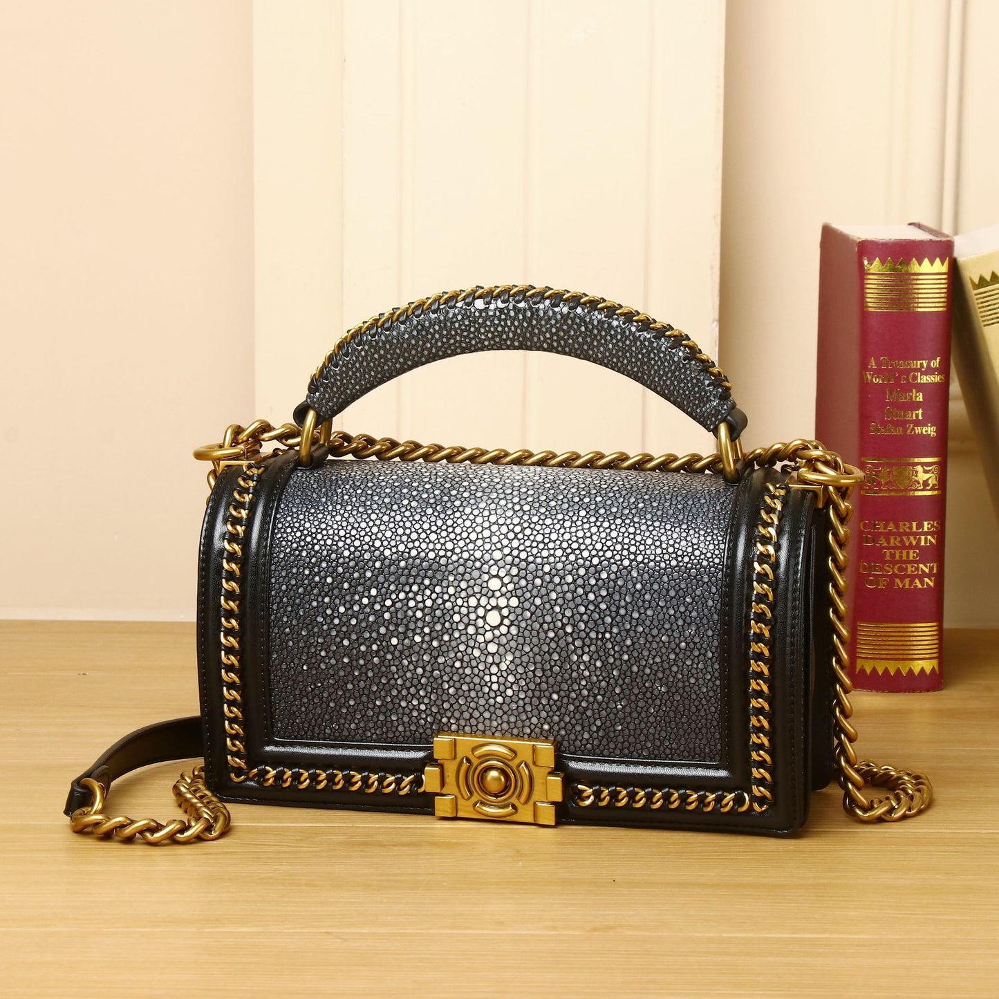 Women's Pearl Fish Embossing Hot Mom Classic Crossbody Bags