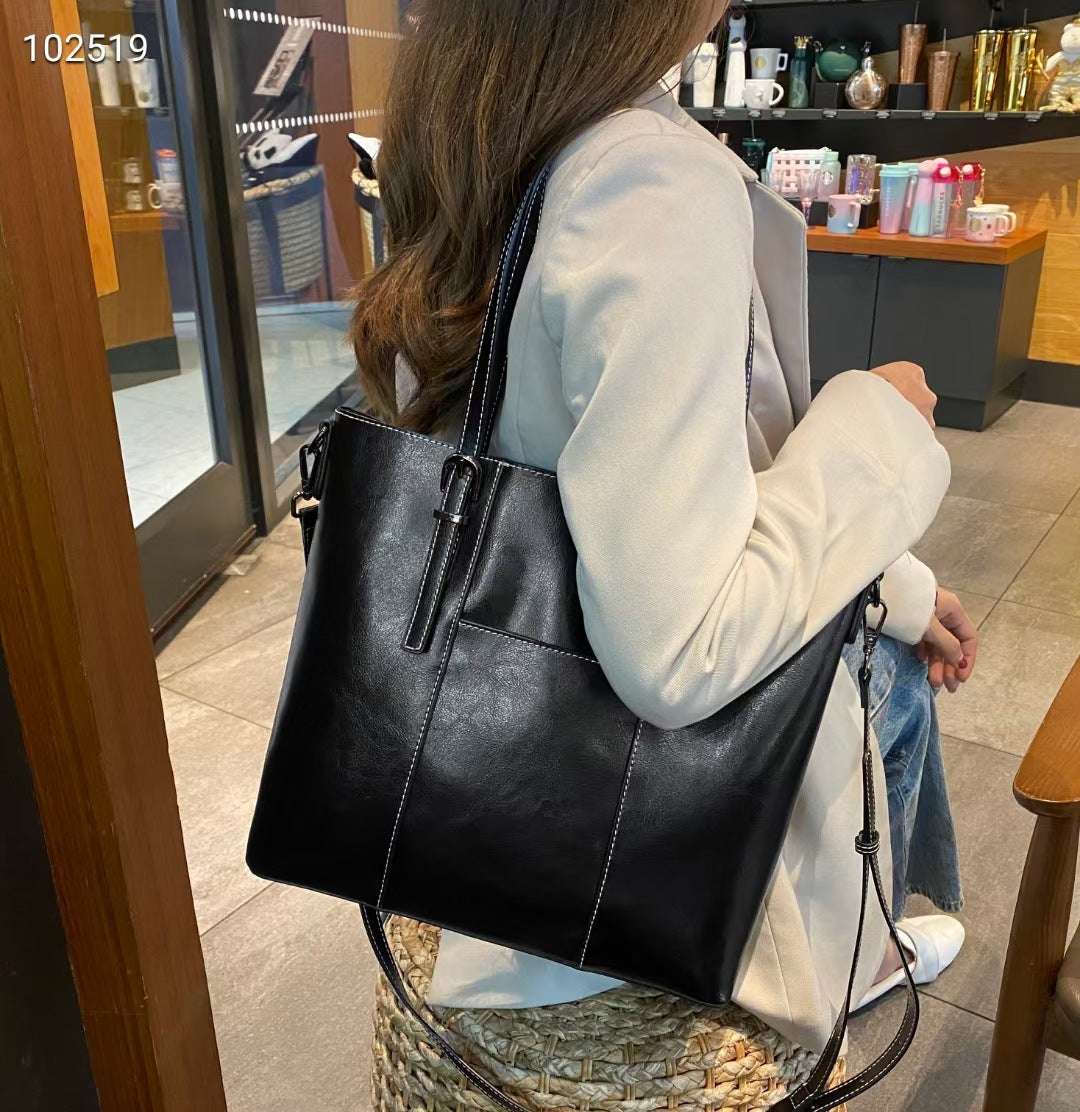 Women's Genuine Leather Large Capacity Retro Oil Shoulder Bags