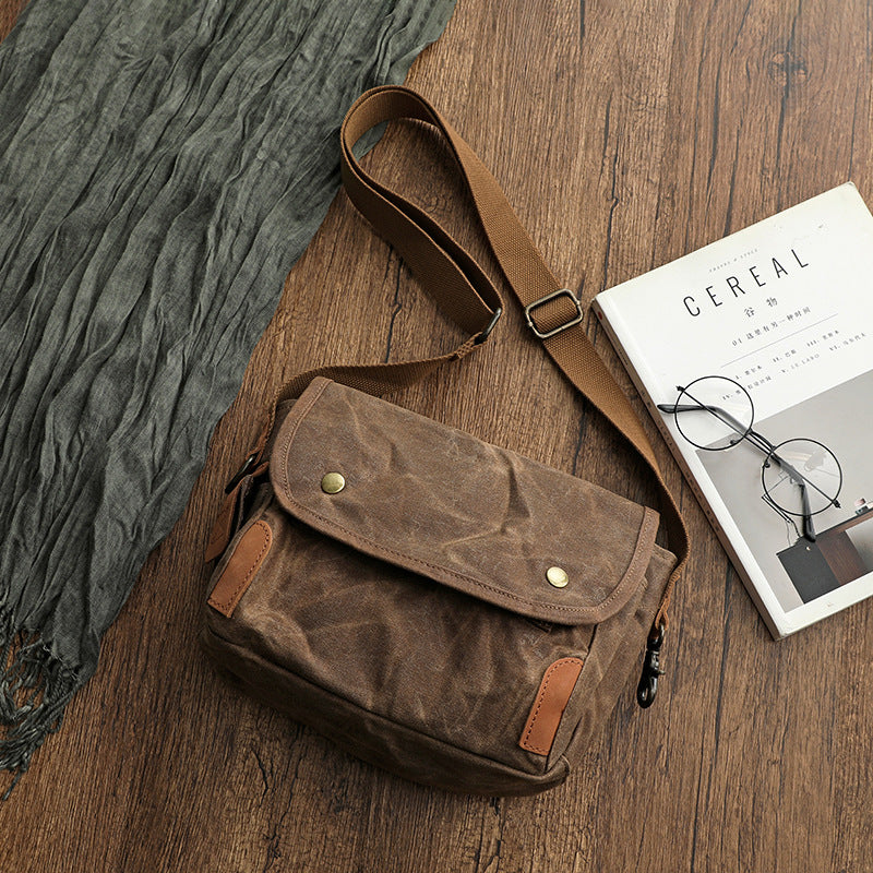 Men's Vintage Oil Wax Canvas Poor Green Men's Messenger Bags