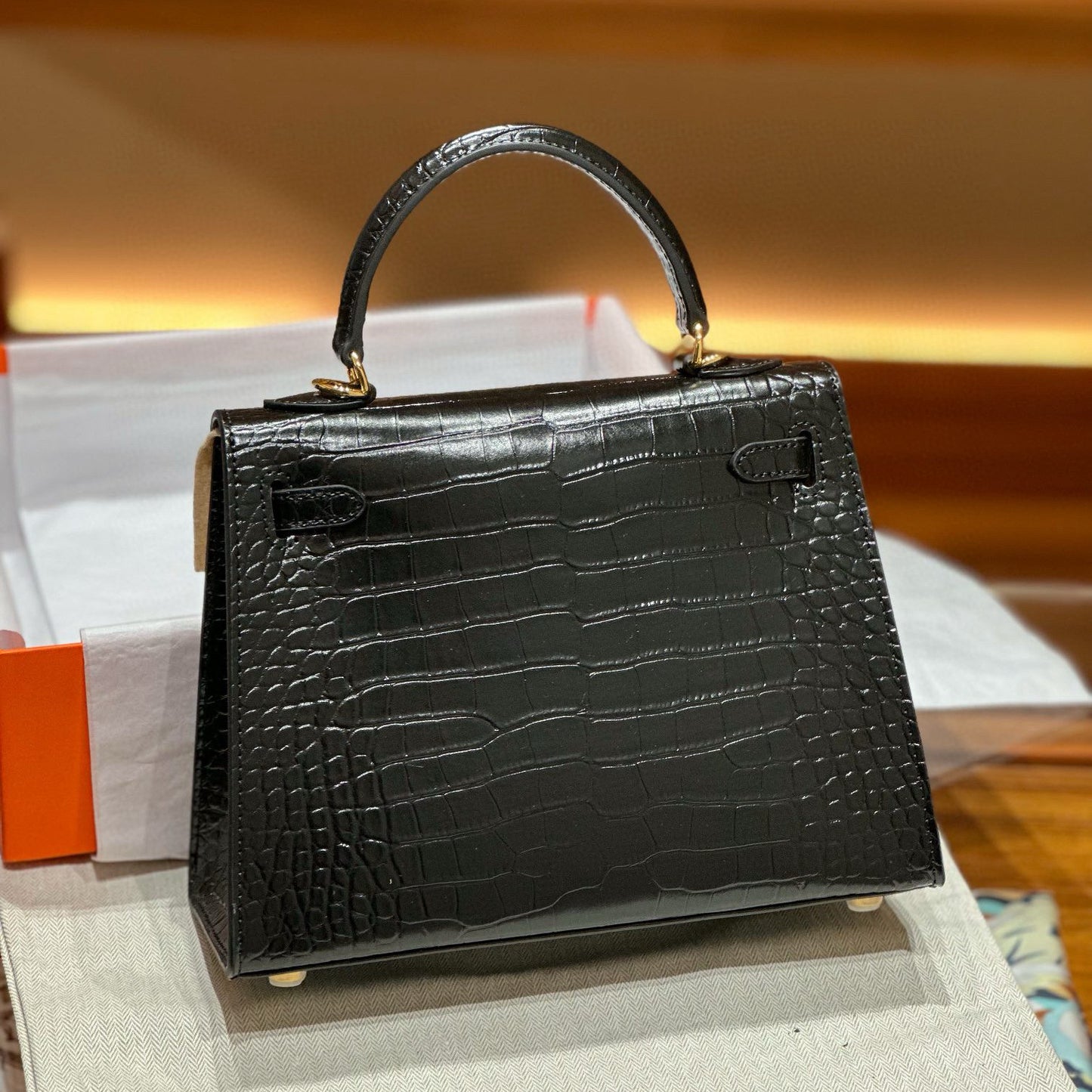Women's High-grade First Layer Cowhide Kelly Fashion Handbags