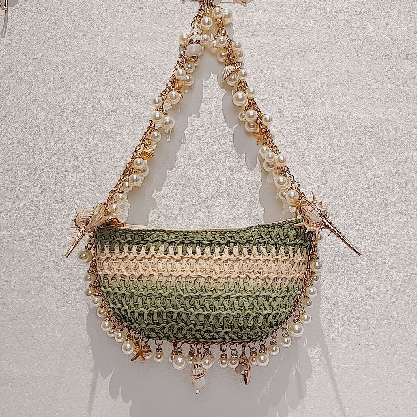 Women's Pearl Conch Straw Woven Seaside Holiday Handbags